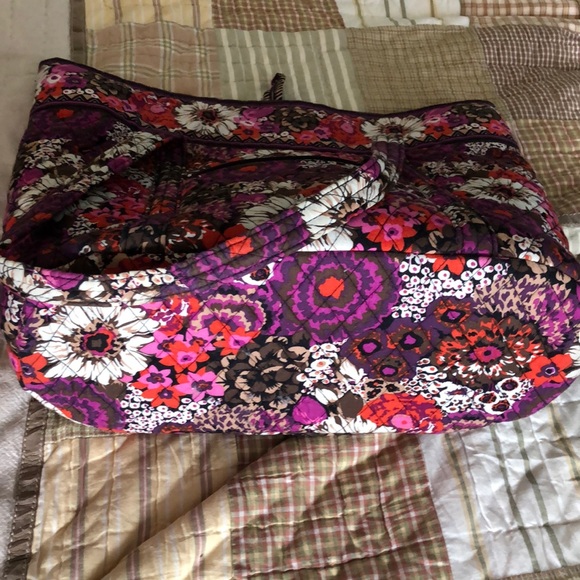 Vera Bradley Tote - Picture 5 of 11